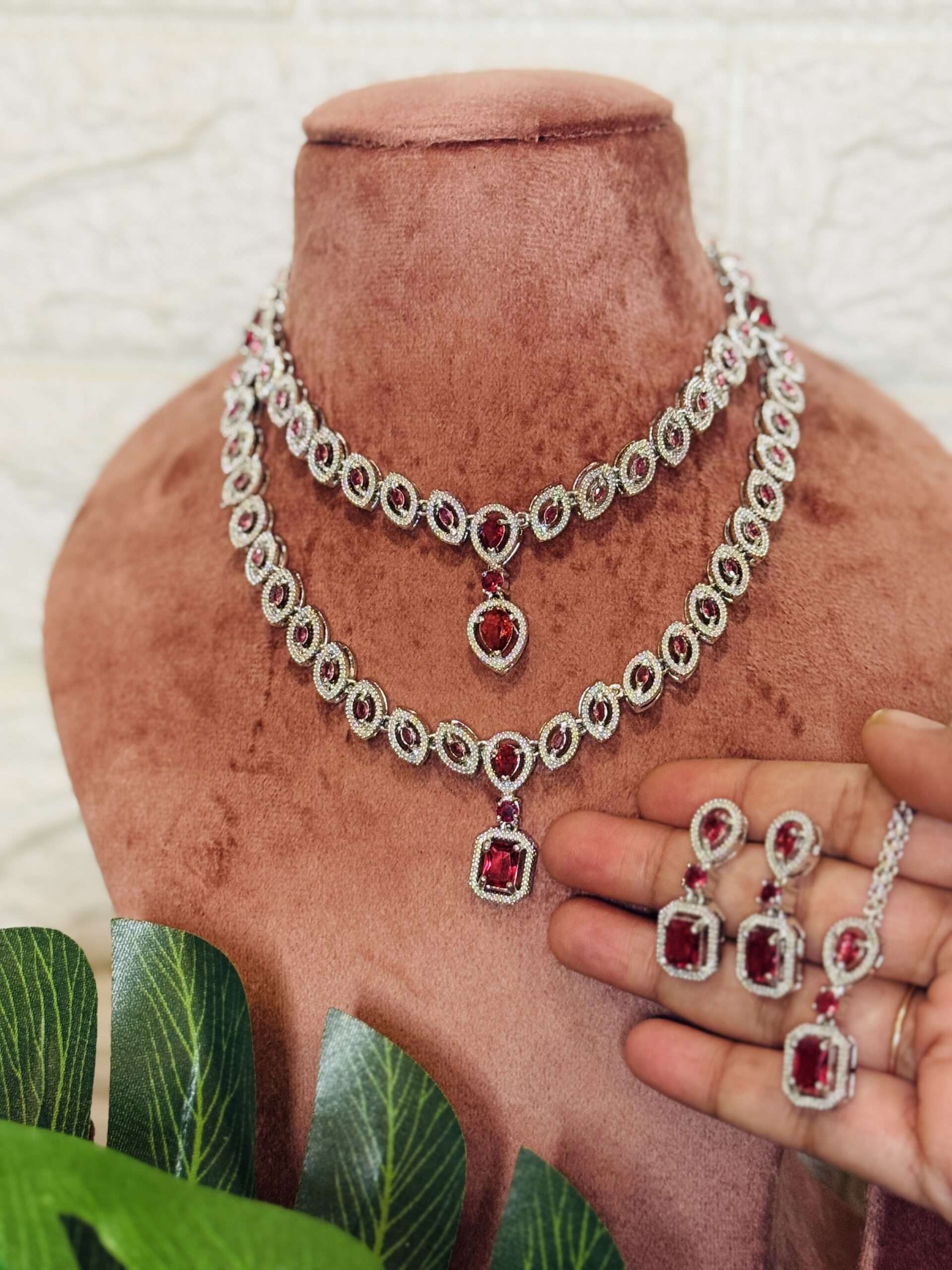 nilu double layer ruby ad set