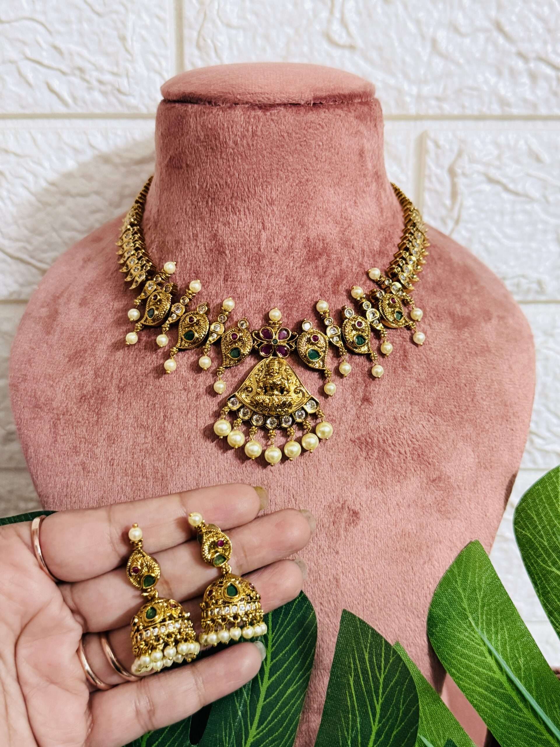 temple jewellery